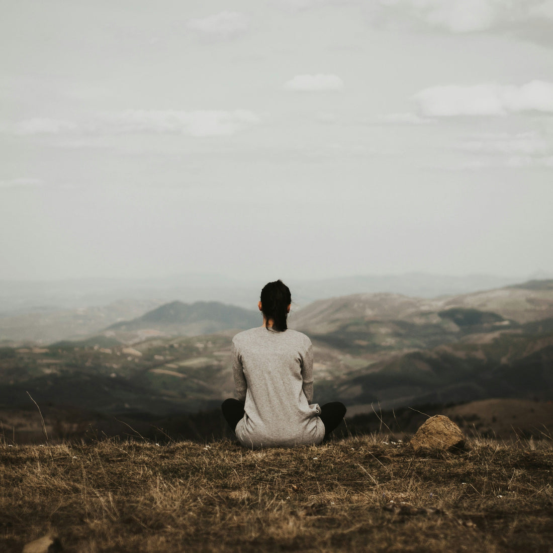 Come Iniziare a Meditare da Soli