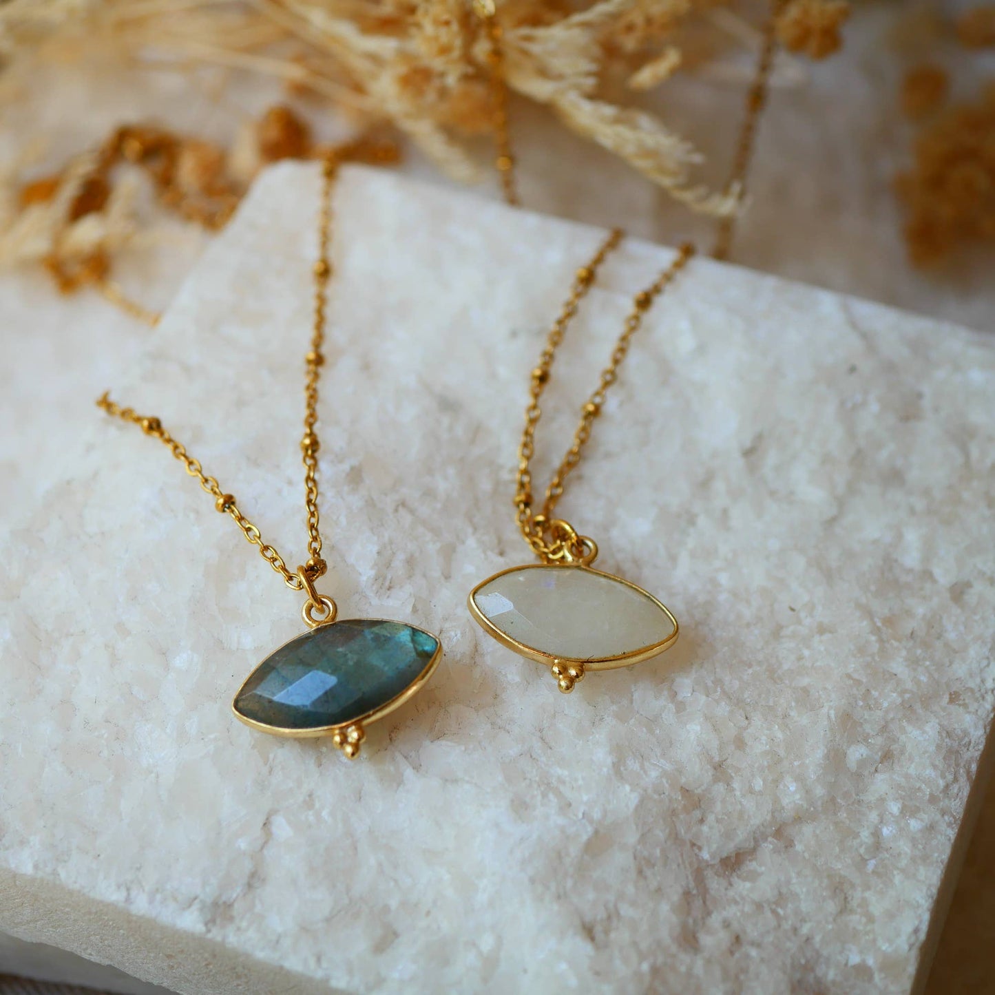 Collana Mahakali In Labradorite o Pietra Di Luna