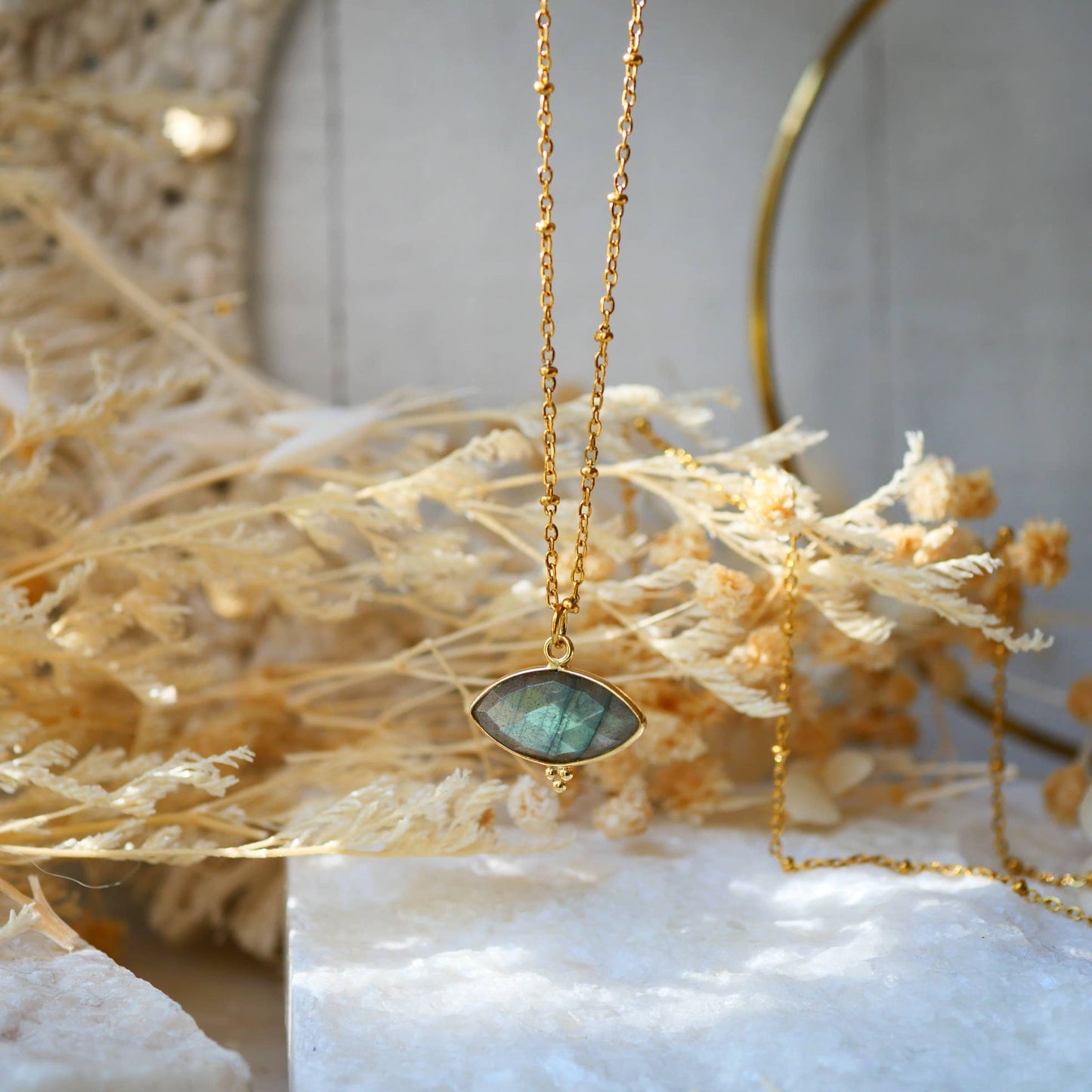 Collana Mahakali In Labradorite o Pietra Di Luna