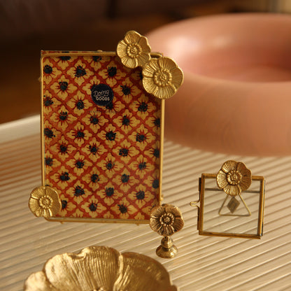 Mia Poppy Cornice Grande con Papaveri